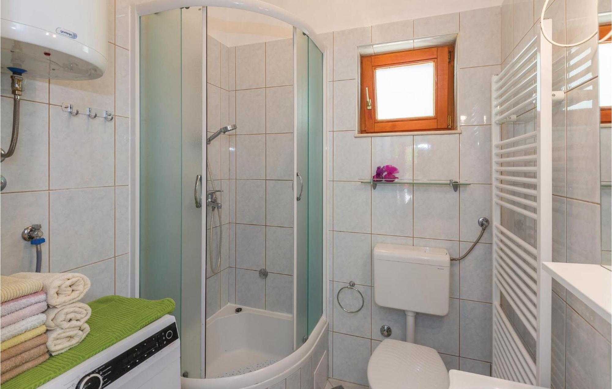 Lovely Apartment In Makarska With Wifi Zewnętrze zdjęcie